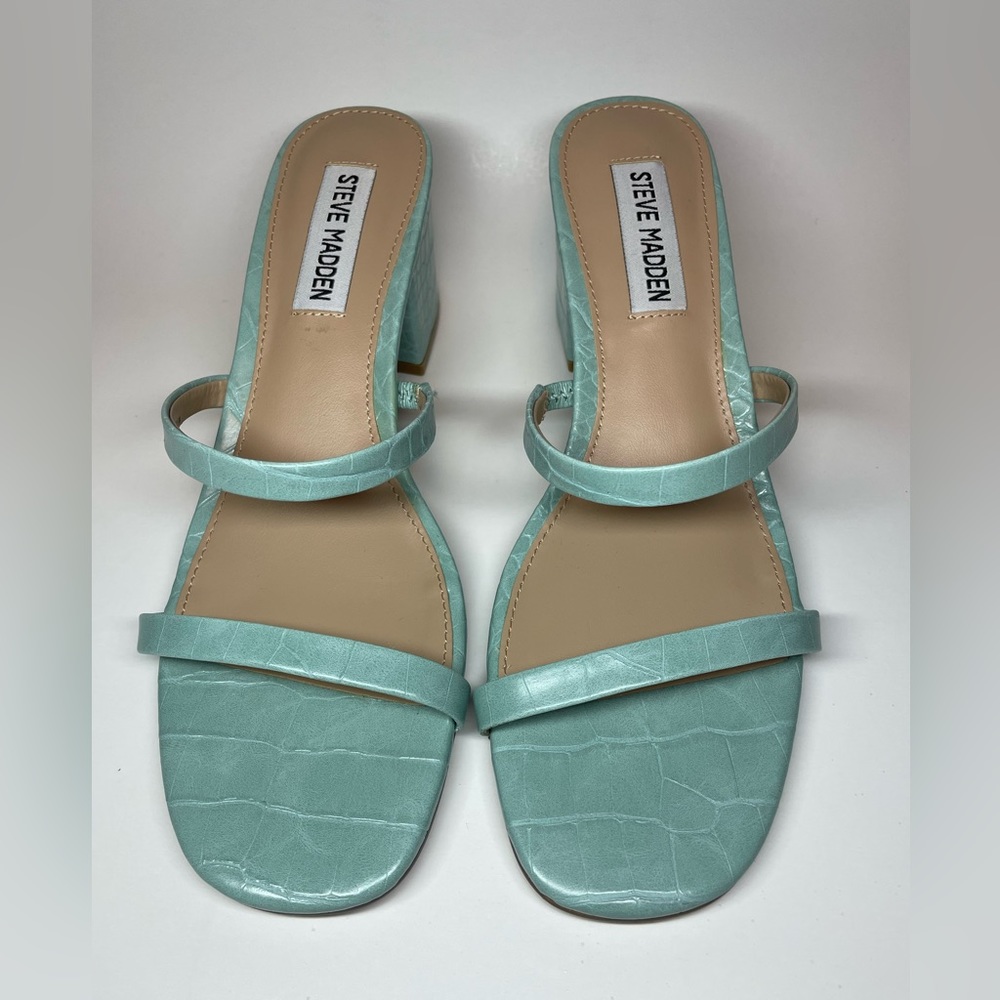 Steve Madden Issy Mint Green block heel Women size 7.5